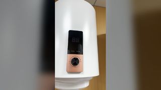 Eau chaude à la demande : chauffe-eau électrique à accumulation